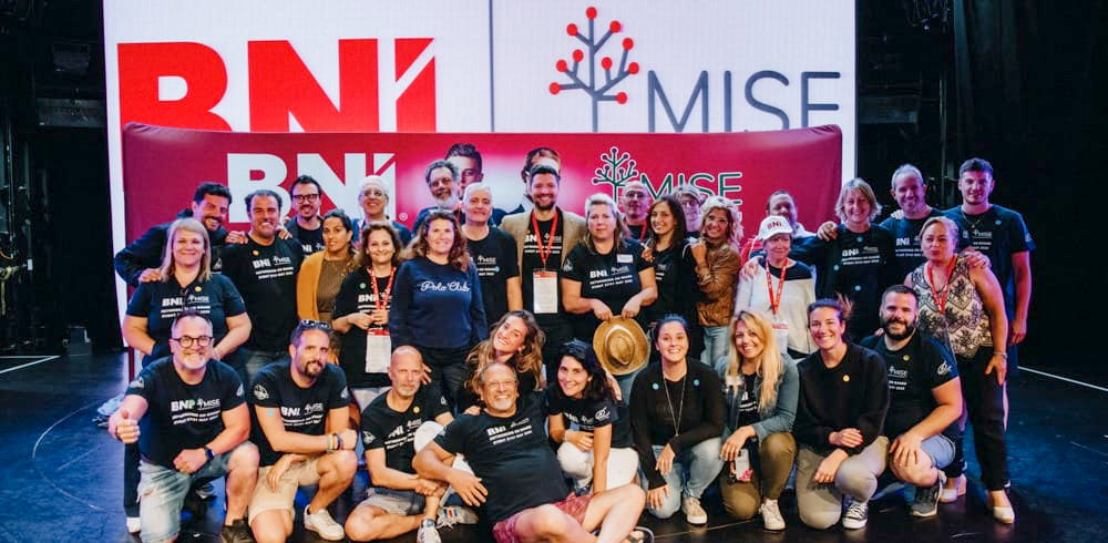 Gruppo di networking in crociera - BNI Mise e Seminiamo Contatti